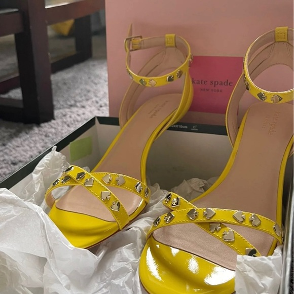 NIB “Kate Spade” Canary Yellow Kitten Heel Dress Sandals - Picture 6 of 6